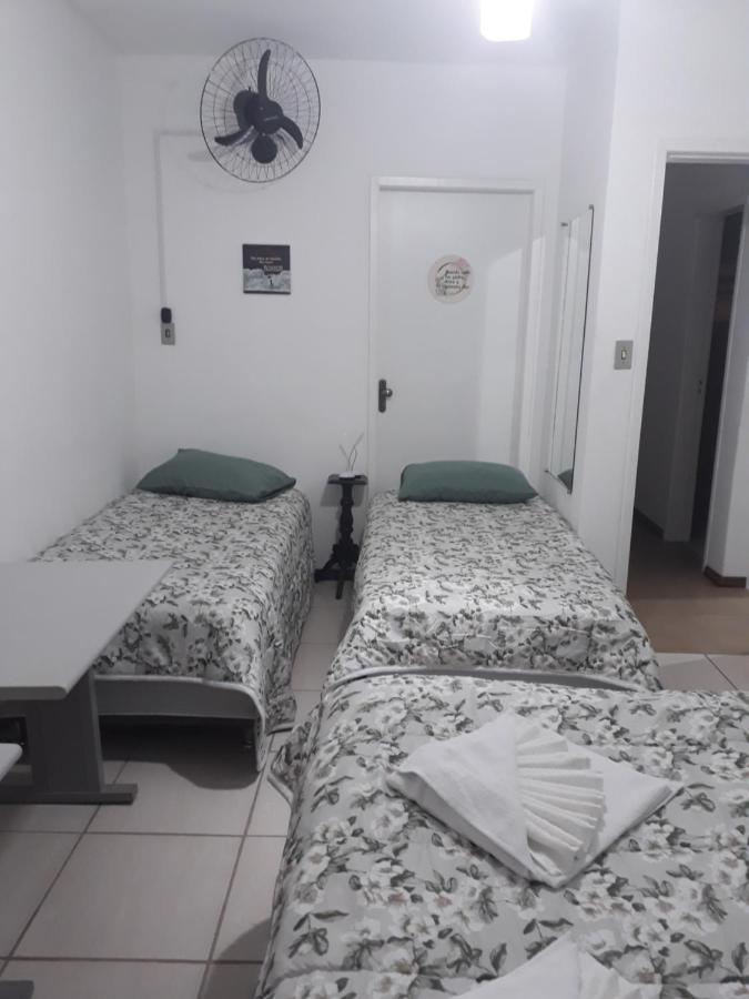Apartamentos Por Diaria Av Domingos De Almeida Pelotas Extérieur photo
